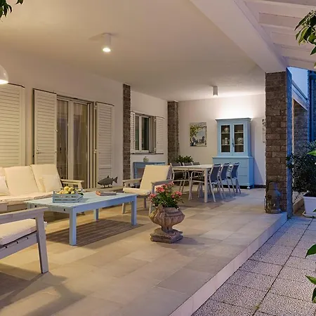 Holiday home Heima Mare *